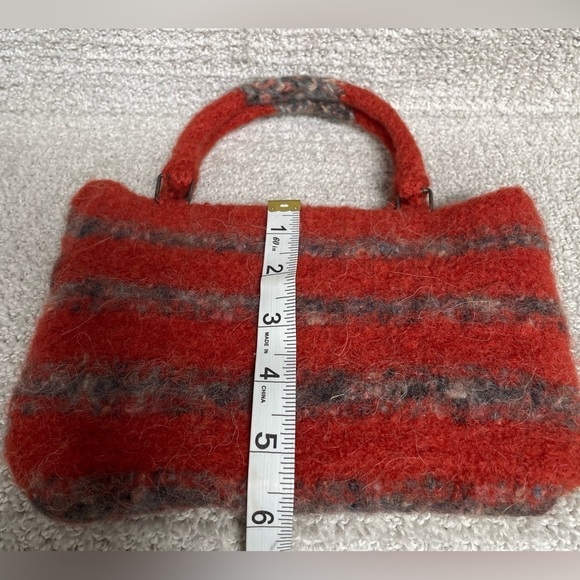 Artisan Crafted Wool Rust/Multi Colored Metal Hardware Lined Audie Mini Bag - Picture 7 of 7